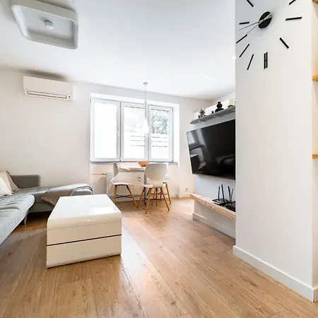 Ah Park Angelinum Ac Apartament Koszyce