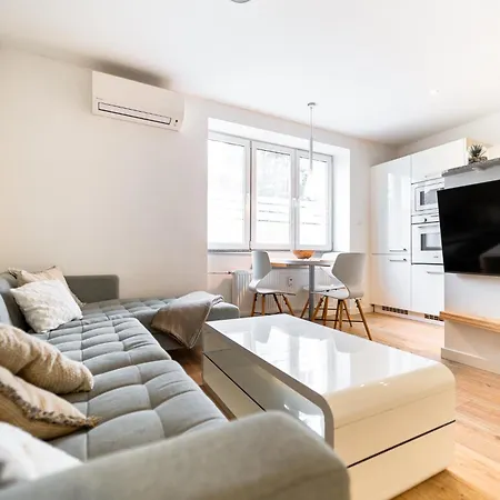 Ah Park Angelinum Ac Apartament Koszyce