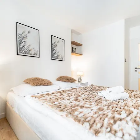 Apartament Ah Park Angelinum Ac *